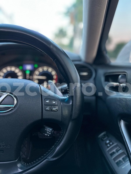 Big with watermark lexus is maputo maputo 42961