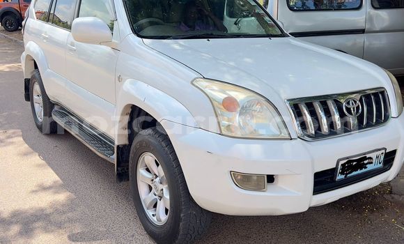 Comprar Usado Toyota Land Cruiser Prado Branco Carro em Maputo em Maputo Comprar Usado Toyota Land Cruiser Prado Branco Carro em Maputo em Maputo