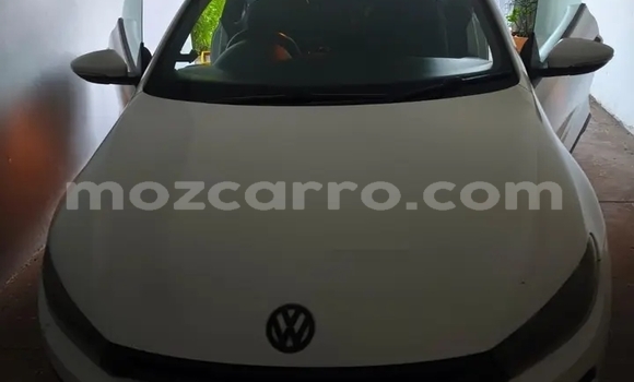 Buy Used Volkswagen Scirocco R White Car in Búzi in Sofala Buy Used Volkswagen Scirocco R White Car in Búzi in Sofala
