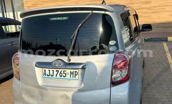 Buy Used Toyota Ractis Other Car in Búzi in Sofala Buy Used Toyota Ractis Other Car in Búzi in Sofala