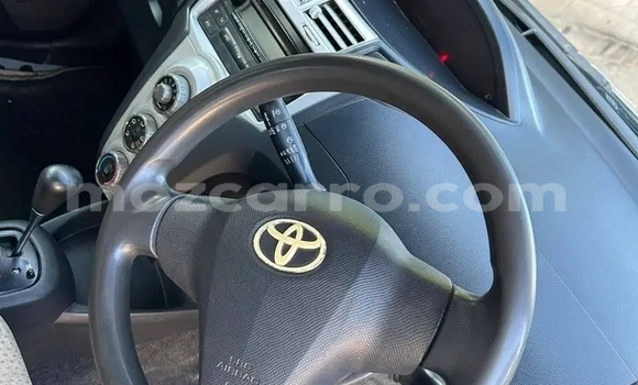 Tenga Tsaru Toyota Vitz Bhuruu Mota in Caia in Sofala Tenga Tsaru Toyota Vitz Bhuruu Mota in Caia in Sofala