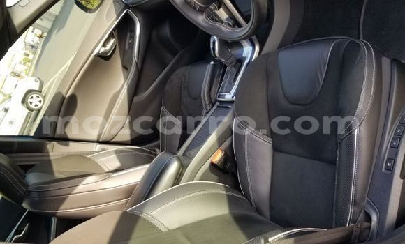 Buy Used Volvo V40 Blue Car in Maputo in Maputo Buy Used Volvo V40 Blue Car in Maputo in Maputo