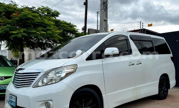 Comprar Usado Toyota Alphard Branco Carro em Maputo em Maputo Comprar Usado Toyota Alphard Branco Carro em Maputo em Maputo