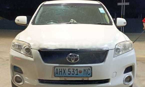Comprar Usado Toyota Vanguard Branco Carro em Maputo em Maputo Comprar Usado Toyota Vanguard Branco Carro em Maputo em Maputo