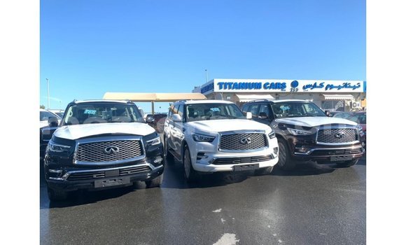 Comprar Importar Infiniti Q Preto Carro em Import - Dubai em Cabo Delgado