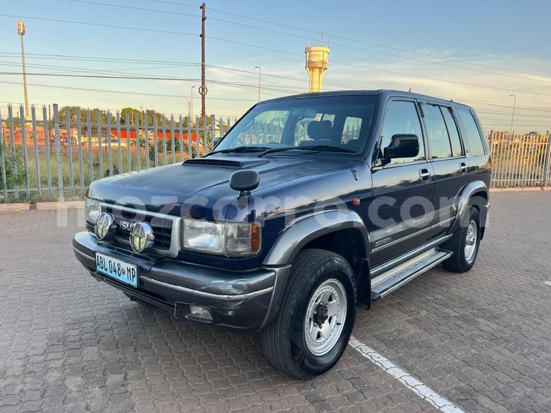 Big with watermark isuzu bighorn maputo maputo 43021