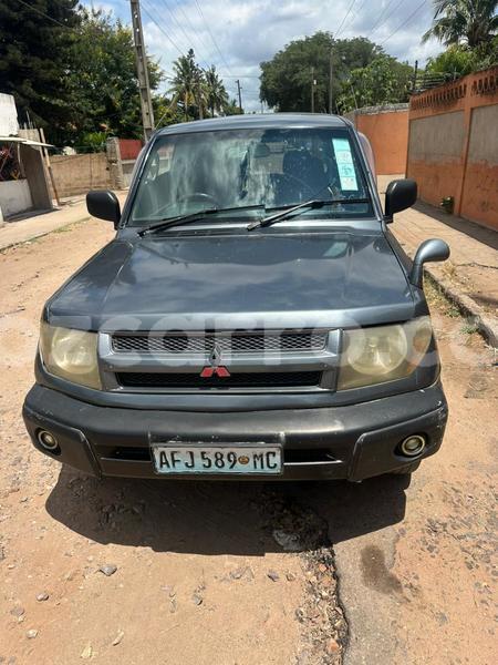 Big with watermark mitsubishi pajero io maputo maputo 43028