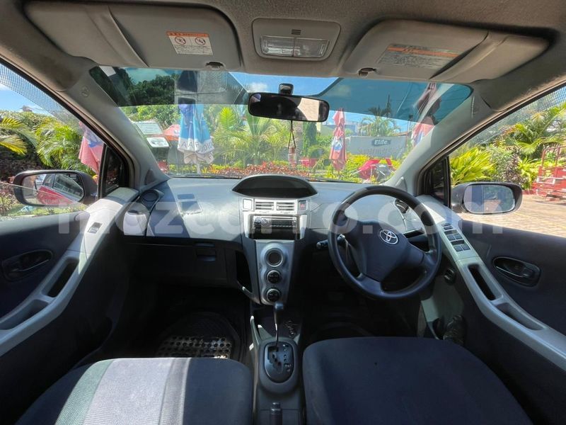 Big with watermark toyota vitz maputo maputo 43032