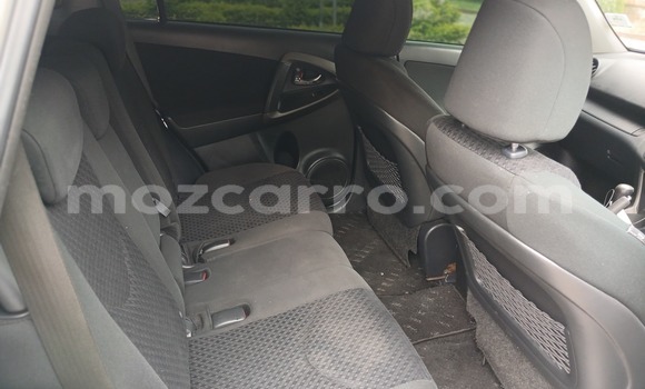 Comprar Usado Toyota Vanguard Branco Carro em Maputo em Maputo Comprar Usado Toyota Vanguard Branco Carro em Maputo em Maputo