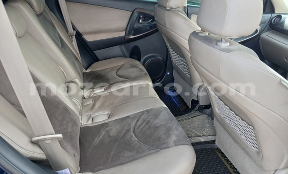 Comprar Usado Toyota Vanguard Azul Carro em Maputo em Maputo Comprar Usado Toyota Vanguard Azul Carro em Maputo em Maputo