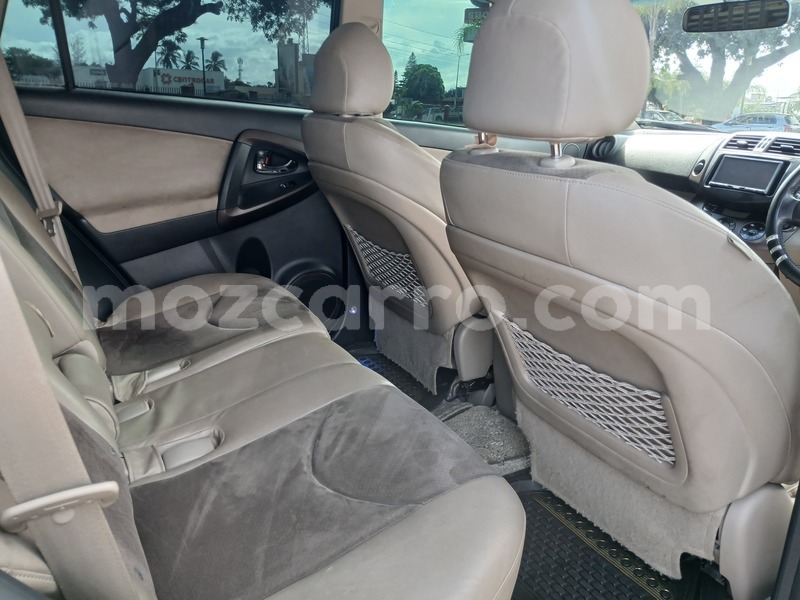 Big with watermark toyota vanguard maputo maputo 43058