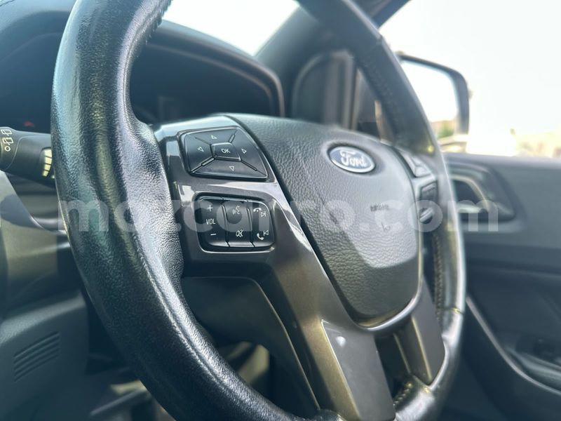 Big with watermark ford everest maputo maputo 43072