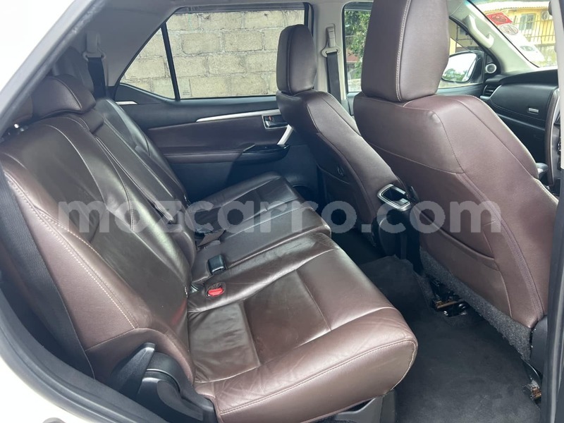 Big with watermark toyota fortuner maputo maputo 43084