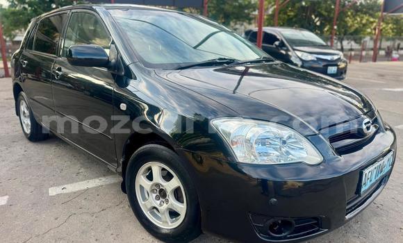 Nunua Ilio tumika Toyota Runx Nyeusi Gari ndani ya Maputo nchini Maputo