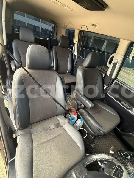 Big with watermark toyota voxy maputo maputo 43099