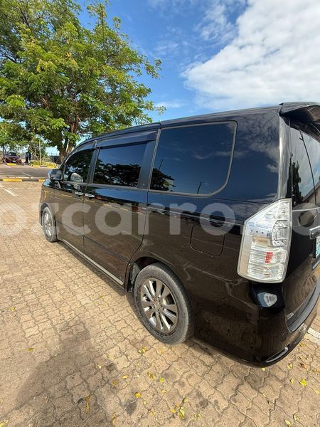 Big with watermark toyota voxy maputo maputo 43099
