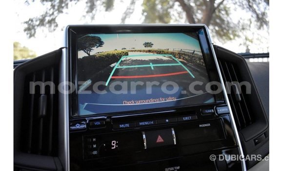 Buy Import Toyota Land Cruiser White Car in Import - Dubai in Cabo Delgado Buy Import Toyota Land Cruiser White Car in Import - Dubai in Cabo Delgado
