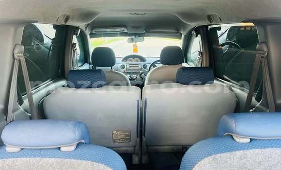 Comprar Usado Toyota Sienta Preto Carro em Boane em Maputo Comprar Usado Toyota Sienta Preto Carro em Boane em Maputo