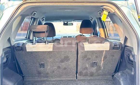 Comprar Usado Toyota Ractis Azul Carro em Boane em Maputo Comprar Usado Toyota Ractis Azul Carro em Boane em Maputo