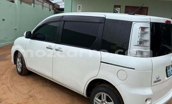 Comprar Usado Toyota Sienta Branco Carro em Bela Vista em Maputo Comprar Usado Toyota Sienta Branco Carro em Bela Vista em Maputo