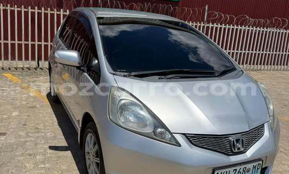 Comprar Usado Honda Fit Other Carro em Caia em Sofala Comprar Usado Honda Fit Other Carro em Caia em Sofala
