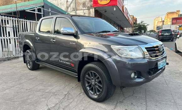 Comprar Usado Toyota Hilux Other Carro em Caia em Sofala Comprar Usado Toyota Hilux Other Carro em Caia em Sofala