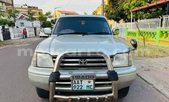 Comprar Usado Toyota Land Cruiser Prado Other Carro em Caia em Sofala Comprar Usado Toyota Land Cruiser Prado Other Carro em Caia em Sofala