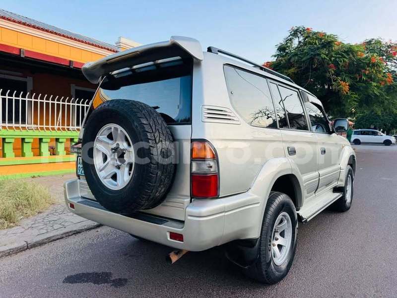 Big with watermark toyota land cruiser prado sofala caia 43151