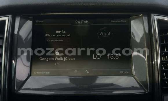 Comprar Usado Ford Everest Other Carro em Búzi em Sofala Comprar Usado Ford Everest Other Carro em Búzi em Sofala