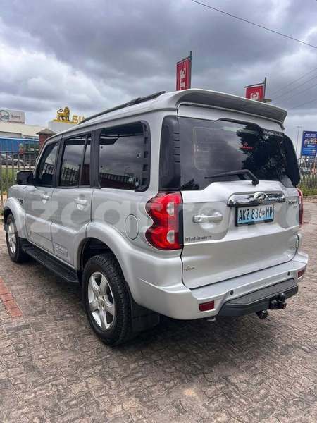 Big with watermark mahindra armada sofala beira 43157