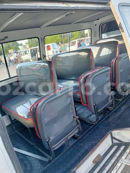 Big with watermark toyota hiace cabo delgado balama 43158
