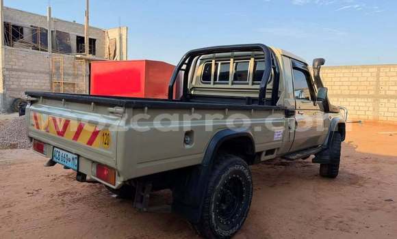 Comprar Usado Toyota Land Cruiser Other Carro em Boane em Maputo Comprar Usado Toyota Land Cruiser Other Carro em Boane em Maputo