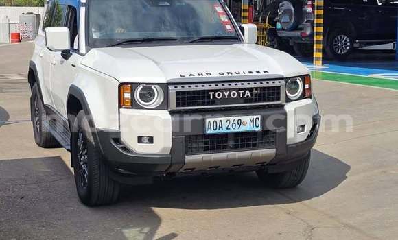 Comprar Usado Toyota Prado Branco Carro em Boane em Maputo Comprar Usado Toyota Prado Branco Carro em Boane em Maputo