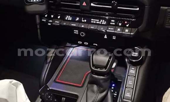 Comprar Usado Toyota Prado Branco Carro em Boane em Maputo Comprar Usado Toyota Prado Branco Carro em Boane em Maputo