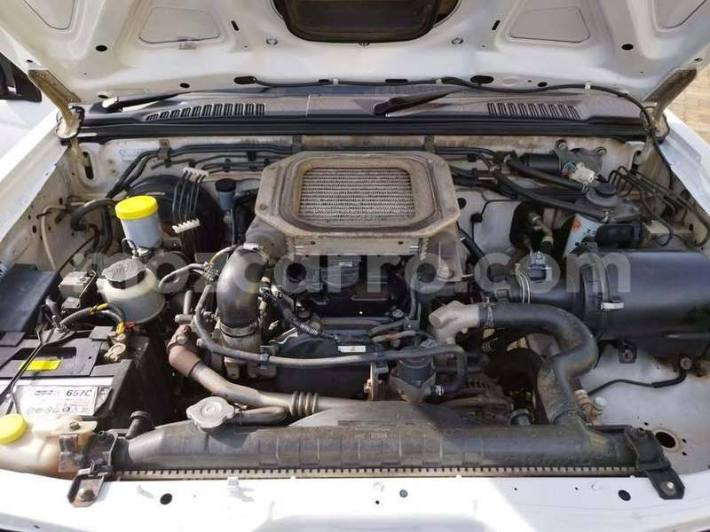Big with watermark nissan hardbody maputo bela vista 43168