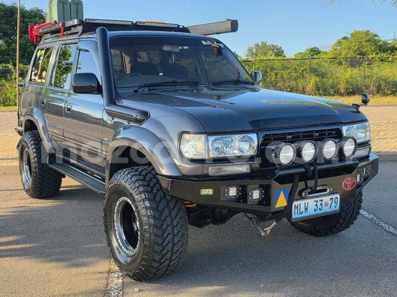 Big with watermark toyota land cruiser sofala buzi 43173