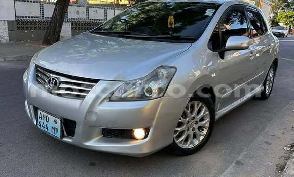 Comprar Usado Toyota Blade Other Carro em Búzi em Sofala Comprar Usado Toyota Blade Other Carro em Búzi em Sofala