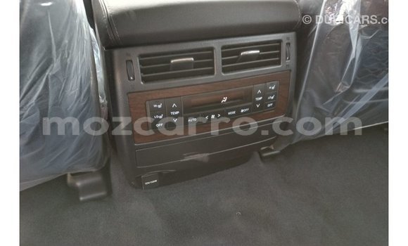 Comprar Importar Toyota Land Cruiser Branco Carro em Import - Dubai em Cabo Delgado Comprar Importar Toyota Land Cruiser Branco Carro em Import - Dubai em Cabo Delgado