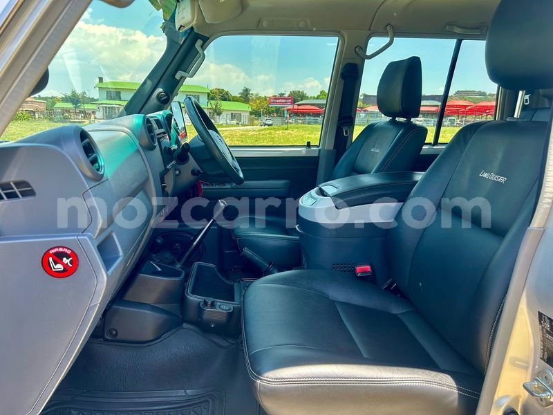 Big with watermark toyota land cruiser maputo maputo 43193