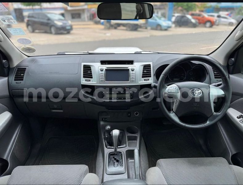 Big with watermark toyota hilux maputo maputo 43195