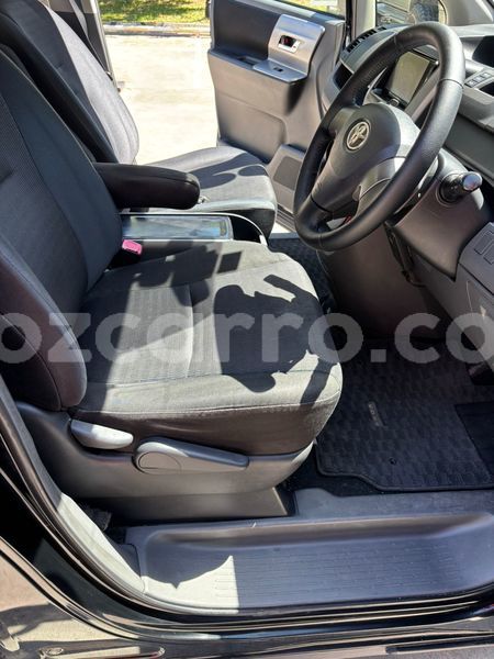 Big with watermark toyota noah maputo maputo 43199