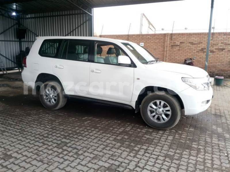 Big with watermark toyota land cruiser prado sofala beira 43204