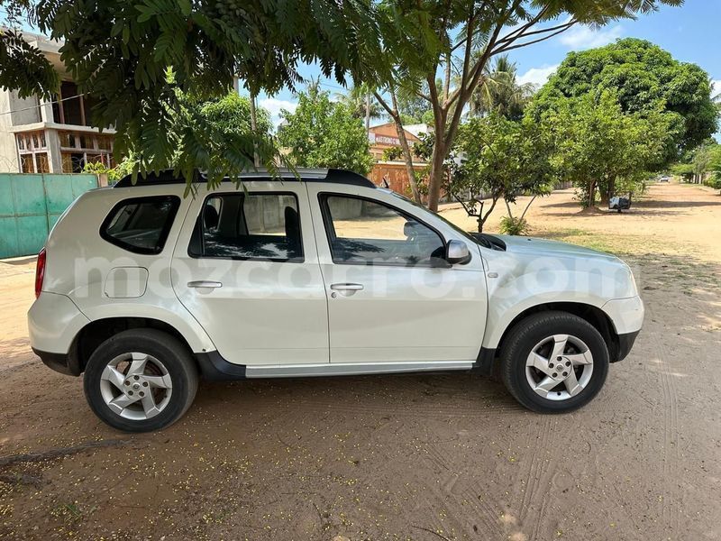 Big with watermark renault duster maputo maputo 43205
