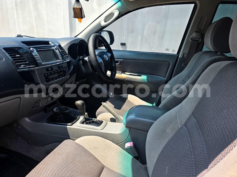 Big with watermark toyota hilux maputo maputo 43215