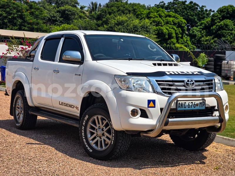 Big with watermark toyota hilux maputo maputo 43215