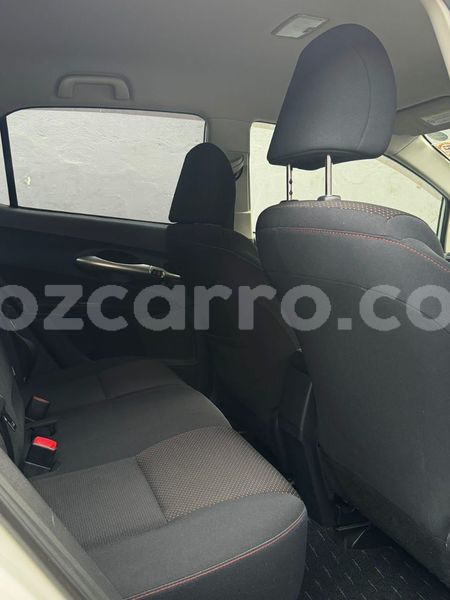 Big with watermark toyota auris maputo maputo 43216