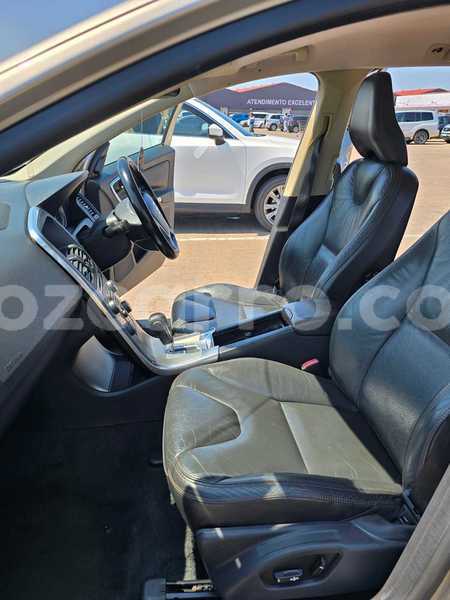 Big with watermark volvo xc60 maputo maputo 43219