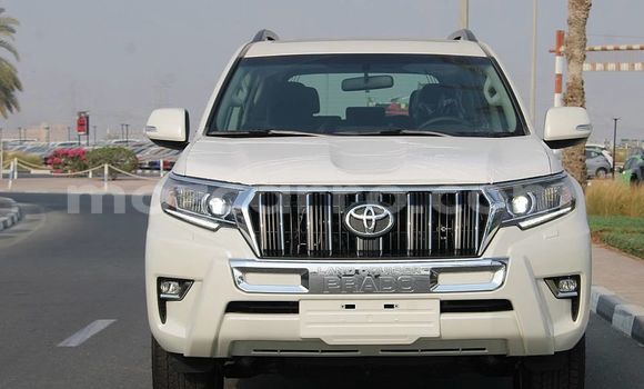 Comprar Usado Toyota Land Cruiser Prado Branco Carro em Maputo em Maputo