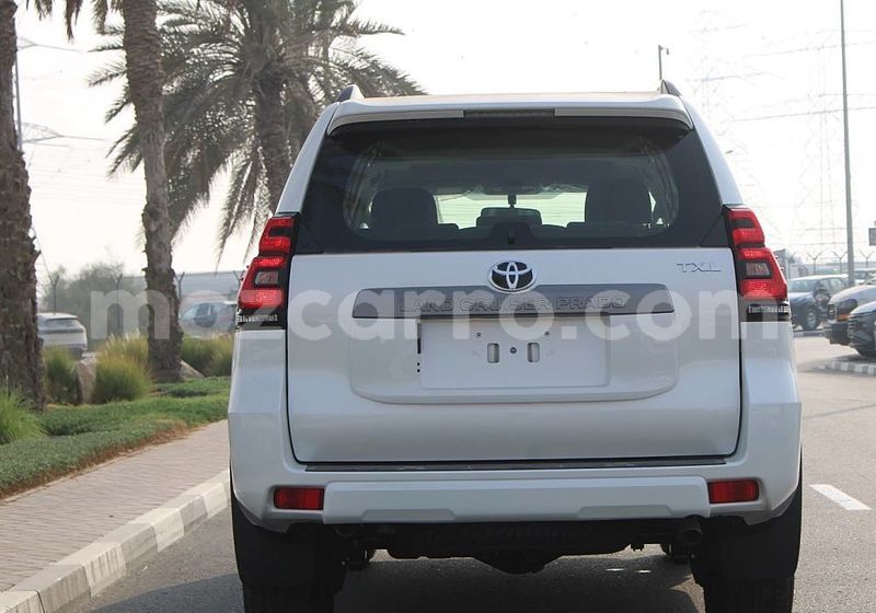 Big with watermark toyota land cruiser prado maputo maputo 43230