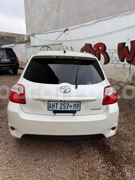 Big with watermark toyota auris maputo maputo 43260